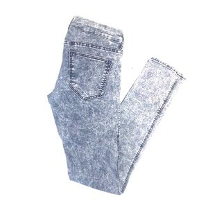 Acid Wash Jeans